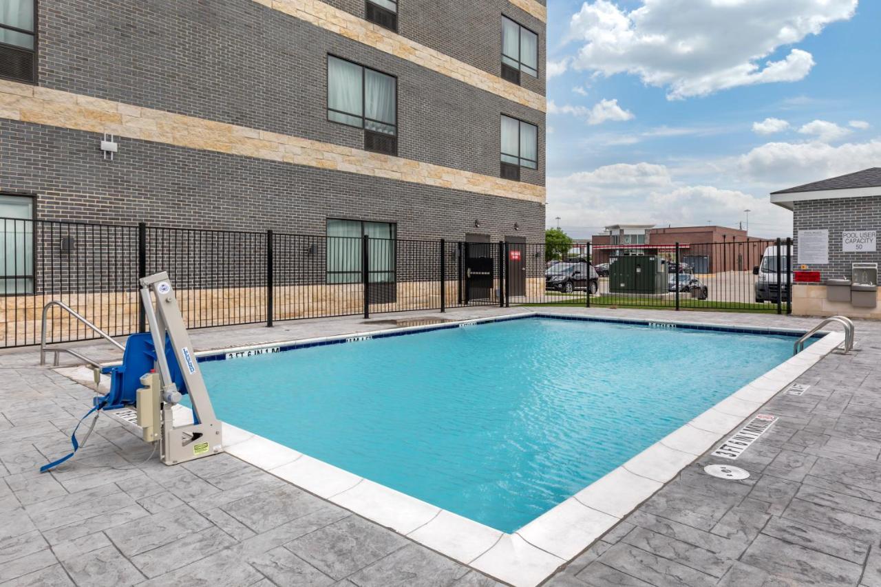 Staybridge Suites Grand Prairie Near Epic Central By Ihg Eksteriør bilde