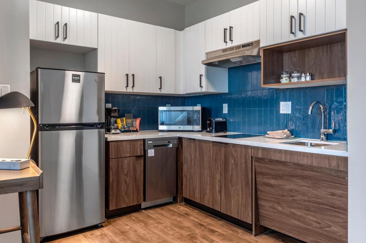 Staybridge Suites Grand Prairie Near Epic Central By Ihg Eksteriør bilde